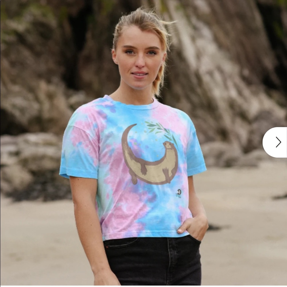 British Wildlife Trusts tie-dyed river otter boxy t-shirt